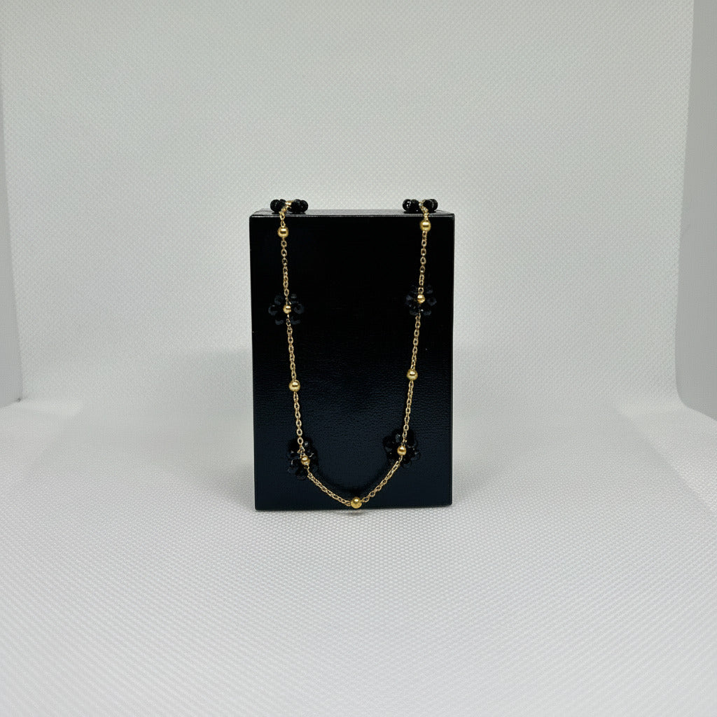 Black Flower Cluster Necklaces
