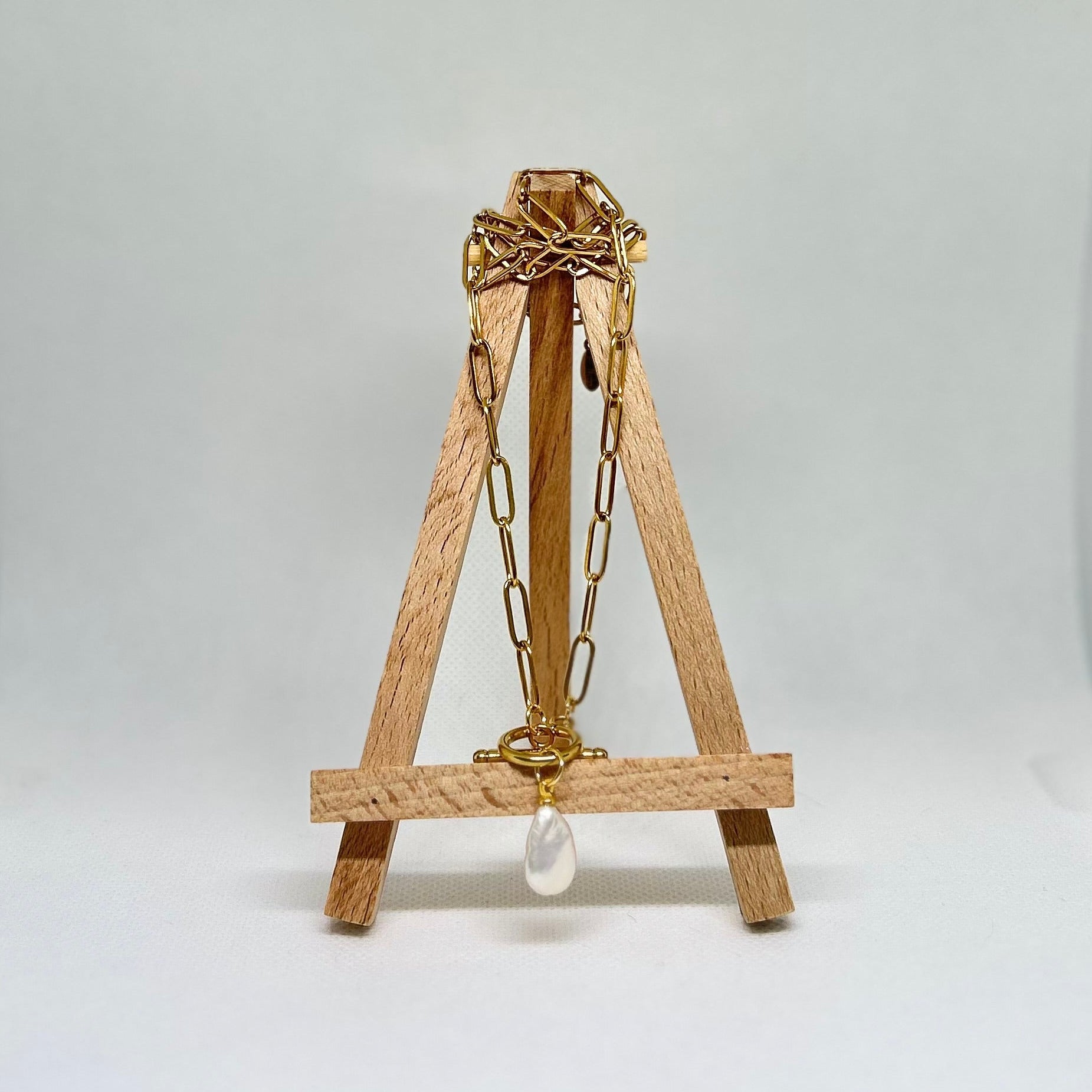 Modern Luxe Pearl Drop Necklace