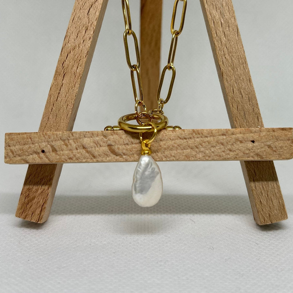 Modern Luxe Pearl Drop Necklace