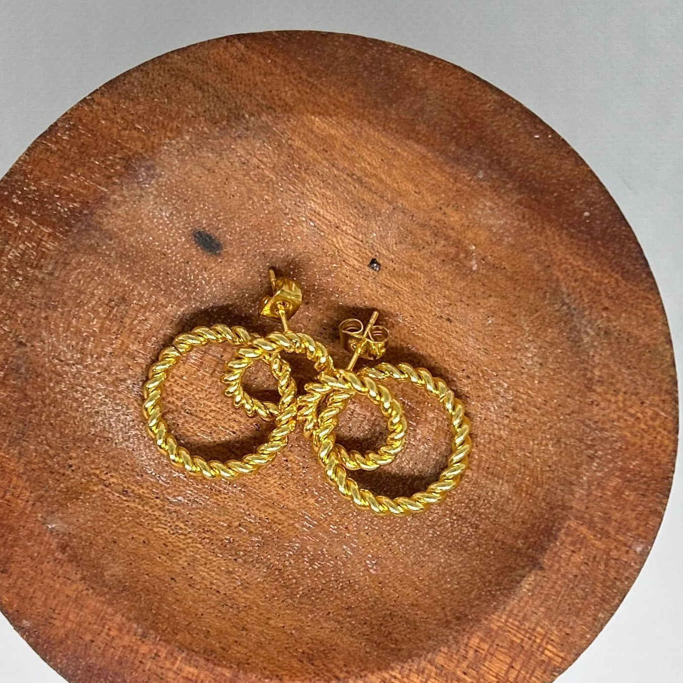 Twisted Interlocking Double Hoop Earrings