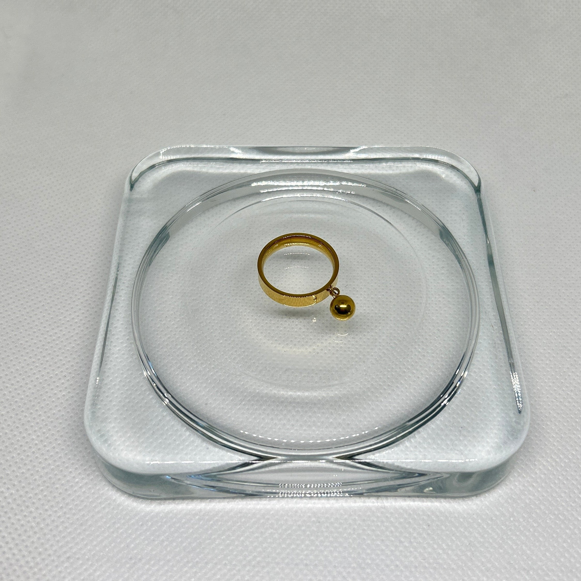 Sphere Accent Minimalist Ring