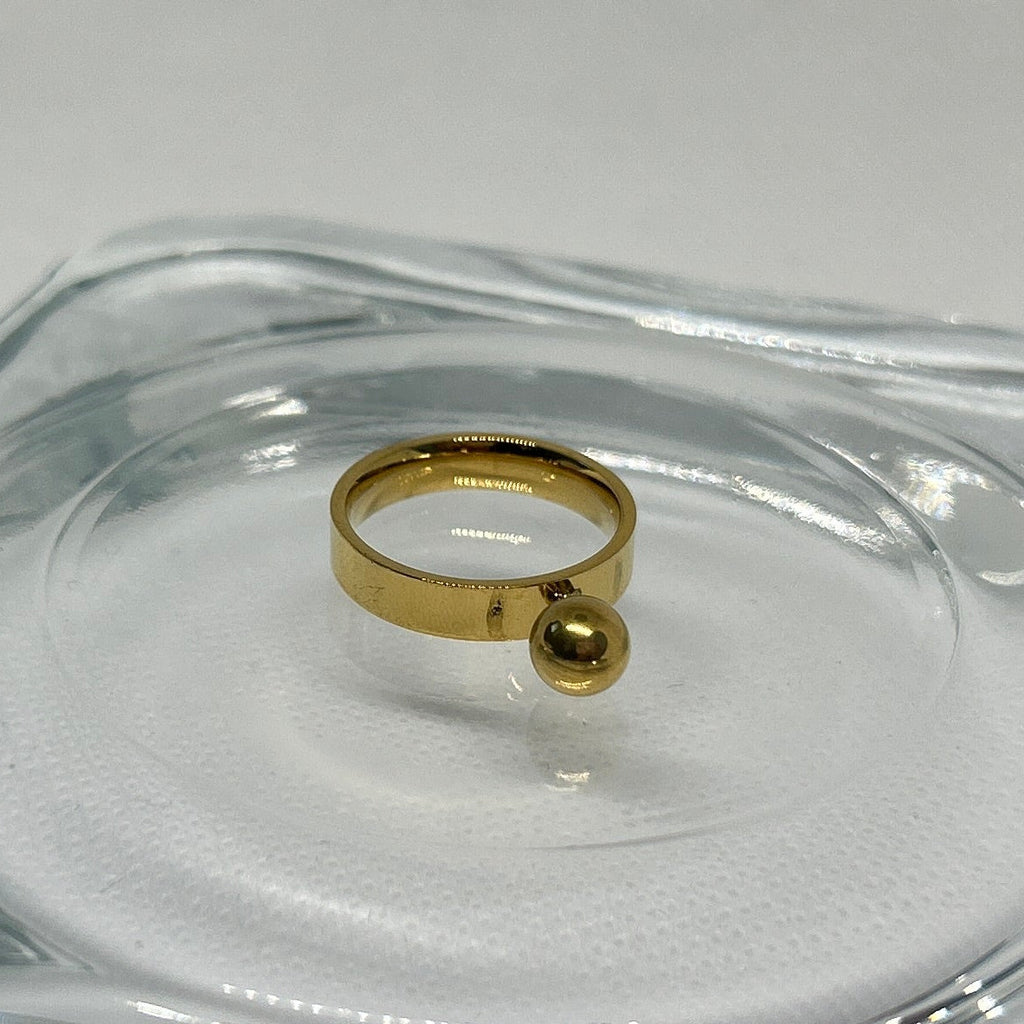 Sphere Accent Minimalist Ring