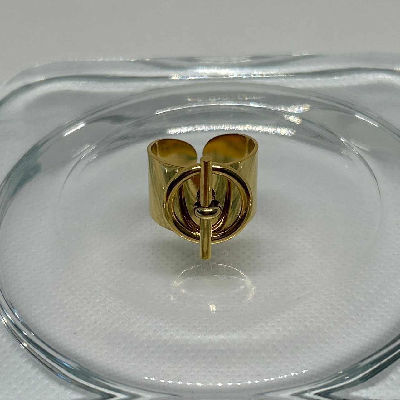 The T-Bar Toggle Ring