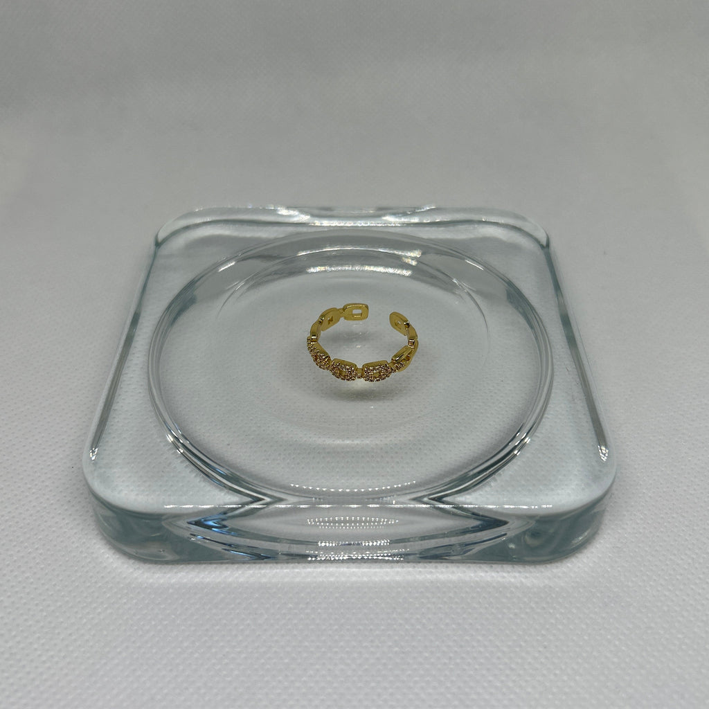 The Linked Up Pavé Ring