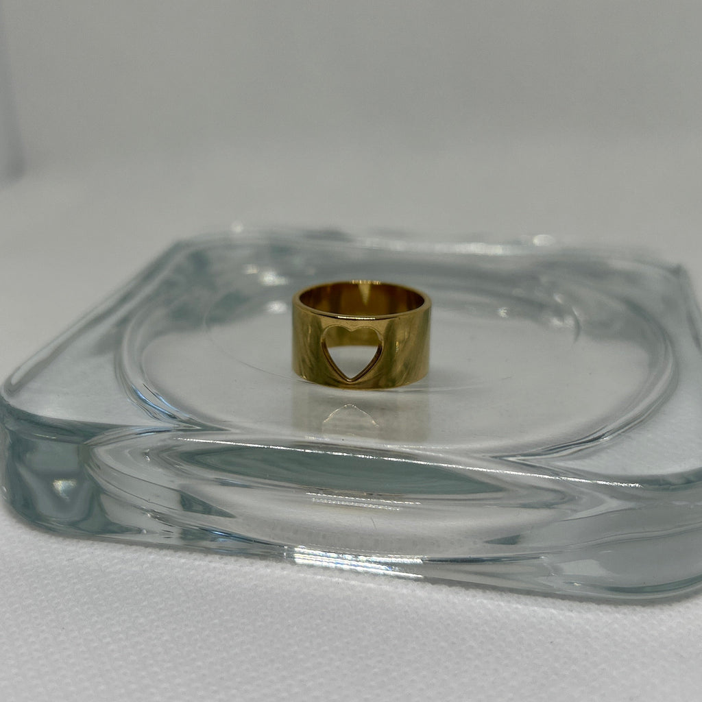 The Heart Sleeve Wide Band