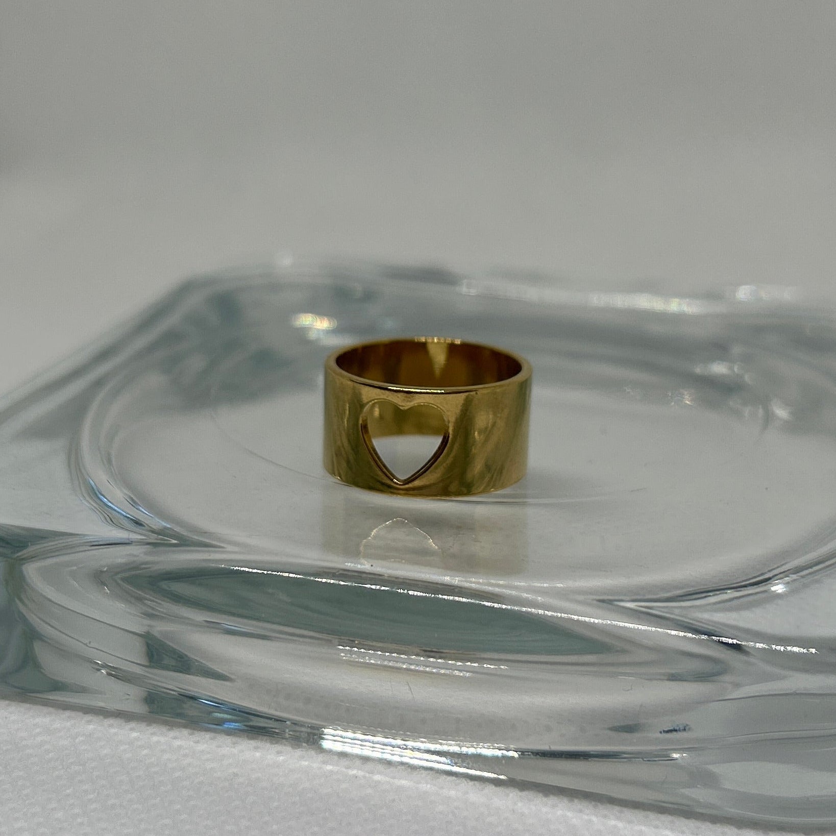 The Heart Sleeve Wide Band